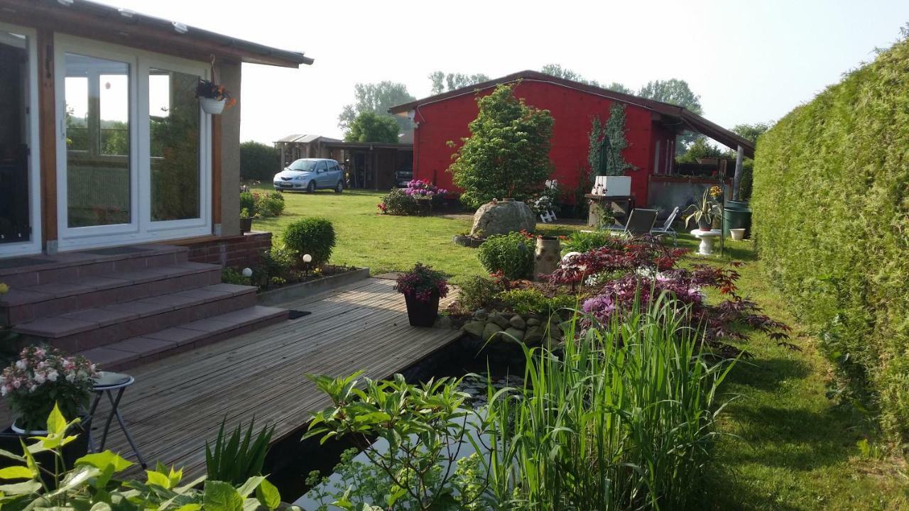 Ferienhaus Storchenweg Mahlzow Luaran gambar